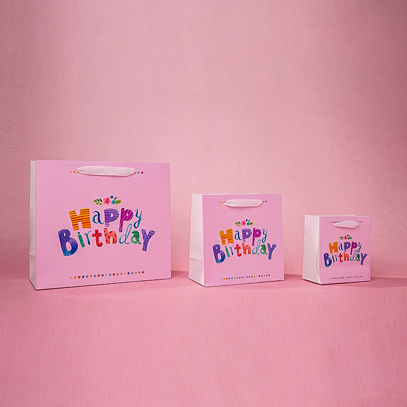 Saco de papel de presente de feliz aniversário rosa para crianças